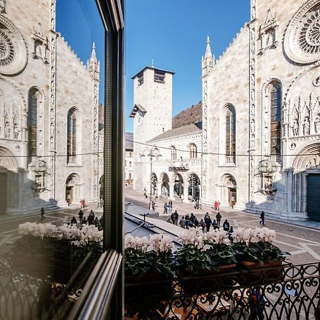 La Finestra Sul Duomo - The House Of Travelers Apartment Комо Екстериор снимка