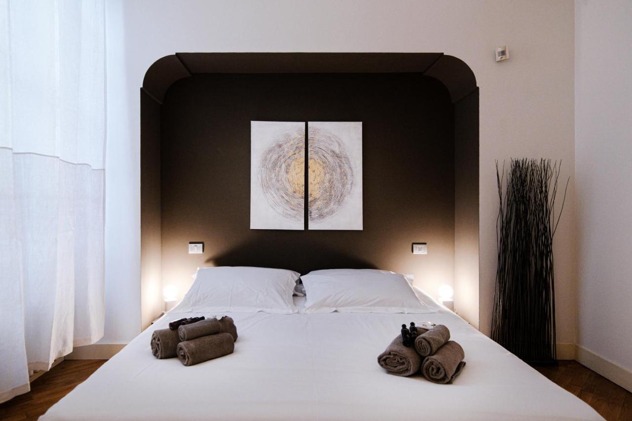La Finestra Sul Duomo - The House Of Travelers Apartment Комо Екстериор снимка
