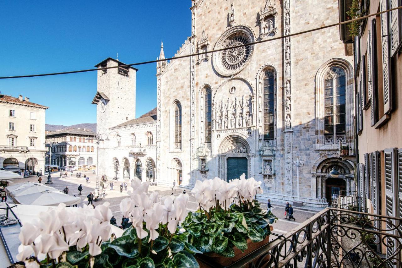 La Finestra Sul Duomo - The House Of Travelers Apartment Комо Екстериор снимка