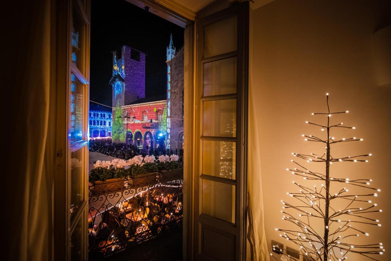 La Finestra Sul Duomo - The House Of Travelers Apartment Комо Екстериор снимка